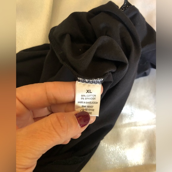 Splash brnd black top sz XL, lace neck 16 inches PTP, 14 inc lgth cotton/spand - Picture 5 of 6